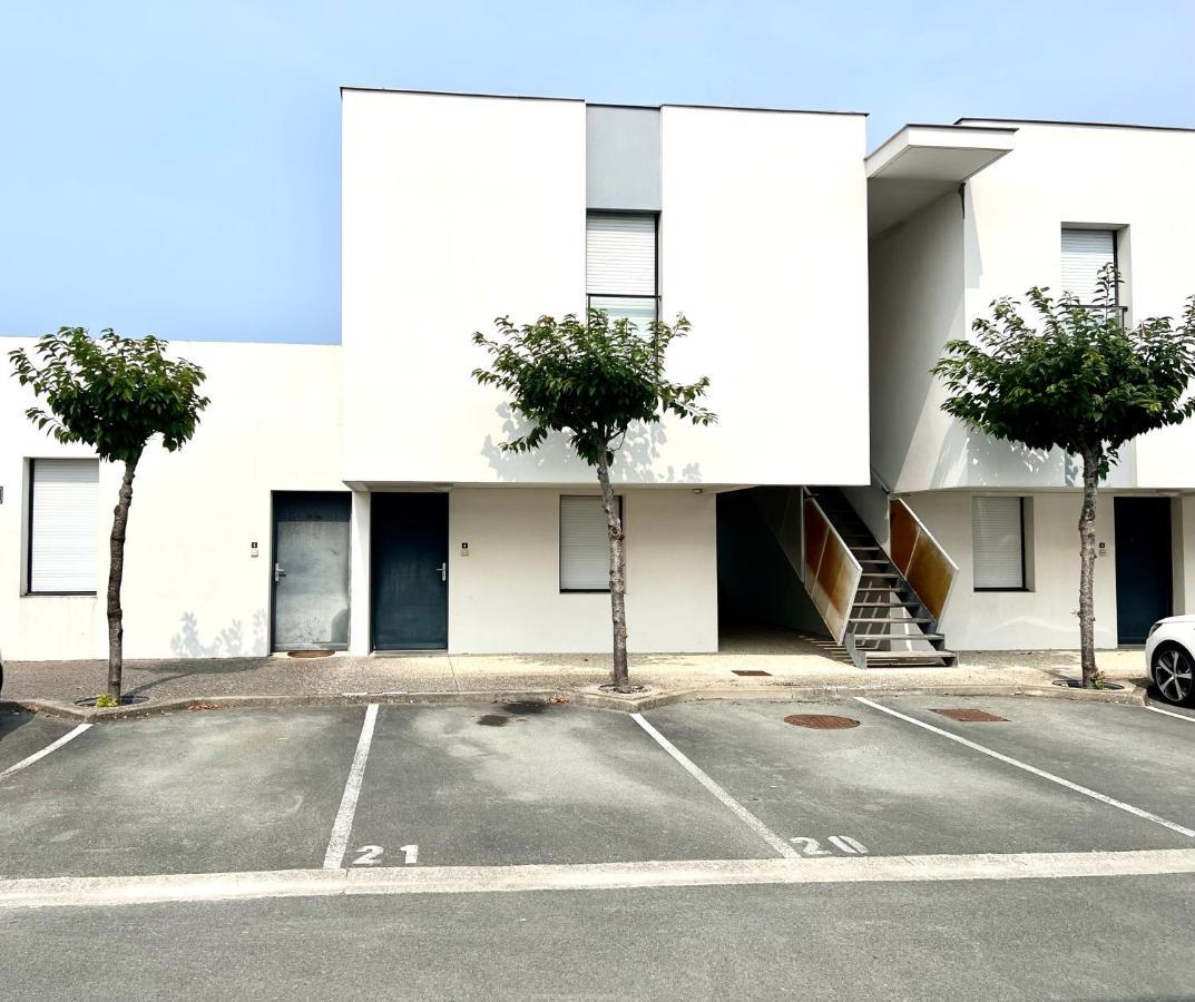 Lrx-0049 - Appartement Avec Exterieur Aytré Exterior photo